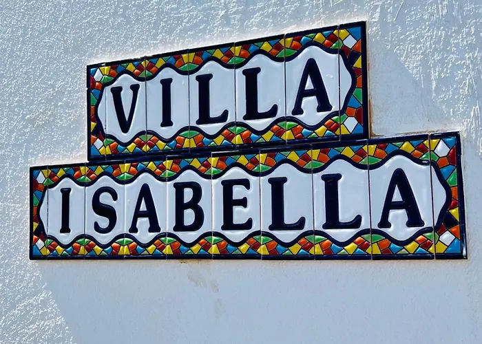 Trendy Isabella Feriehus