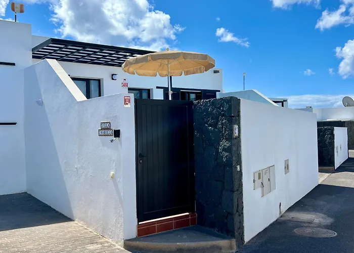 Trendy Isabella Feriehus Playa Blanca (Lanzarote)