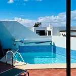Dom wakacyjny Trendy Isabella, Heated Pool