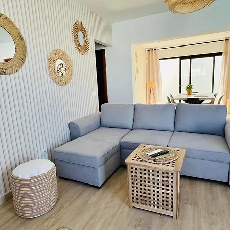 Trendy Isabella, Heated Pool Holiday home Playa Blanca (Lanzarote)