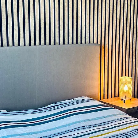 Trendy Isabella, Heated Pool Holiday home *